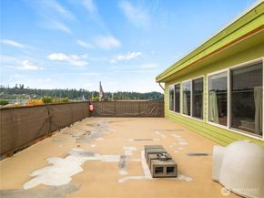 25825 Washington Boulevard NE, Kingston WA 98346