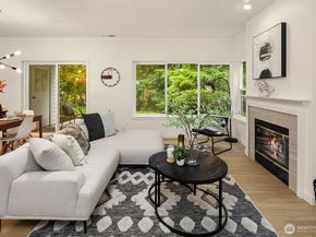 3751 257th Avenue SE 52, Sammamish WA 98029