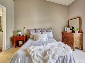 5500 Harbour Pointe Boulevard R103, Mukilteo WA 98275