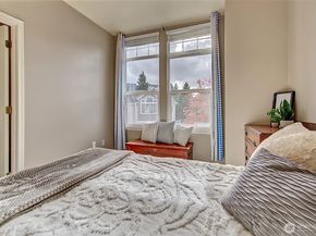 5500 Harbour Pointe Boulevard R103, Mukilteo WA 98275