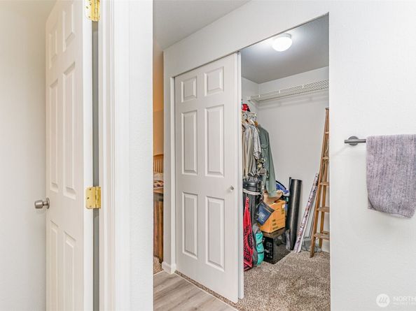 26221 116th Avenue SE F103, Kent WA 98030