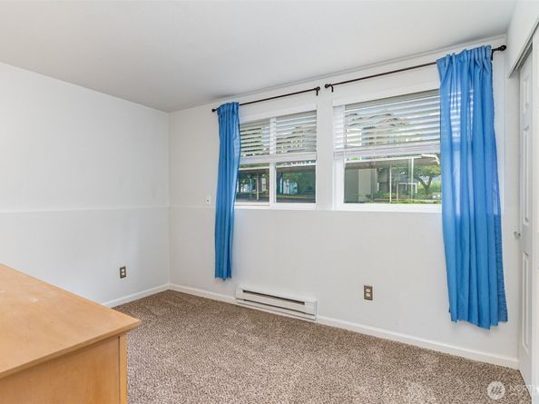 26221 116th Avenue SE F103, Kent WA 98030