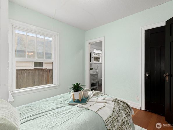 1400 4th Street, Bremerton WA 98337
