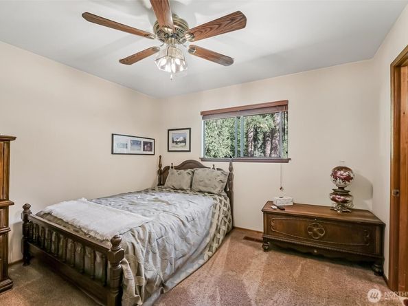 13312 230th Avenue SE, Issaquah WA 98027