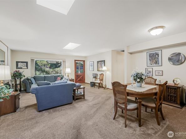 13312 230th Avenue SE, Issaquah WA 98027