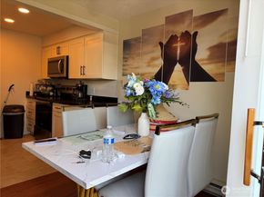 4806 187th Place S A202, SeaTac WA 98188
