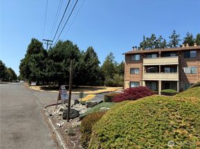4806 187th Place S A202, SeaTac WA 98188