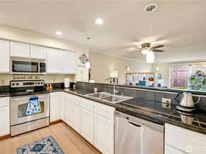 2001 120th Place SE 9103, Everett WA 98208