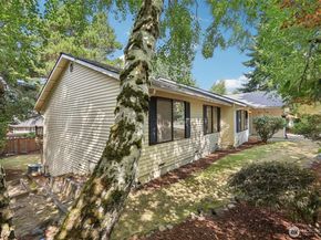 4632 SW 74th St, Mukilteo WA 98275