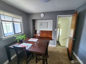 10019 Interlake Avenue N, Seattle WA 98133