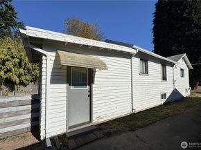 10019 Interlake Avenue N, Seattle WA 98133