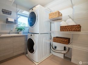 424 26th Avenue S, Seattle WA 98144