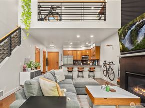 1605 E Pike Street 201, Seattle WA 98122