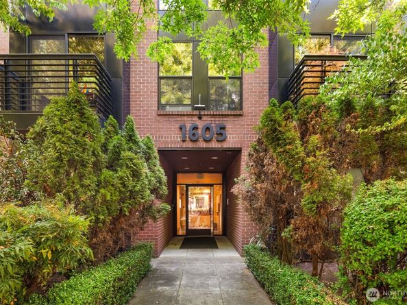 1605 E Pike Street 201, Seattle WA 98122