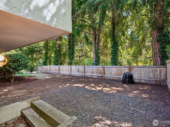 12055 25th Avenue NE, Seattle WA 98125