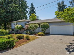 12055 25th Avenue NE, Seattle WA 98125