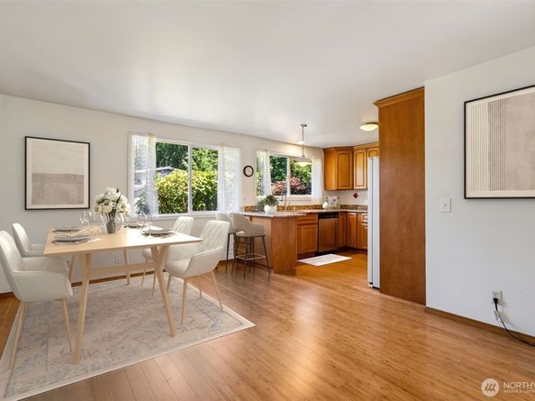 12055 25th Avenue NE, Seattle WA 98125