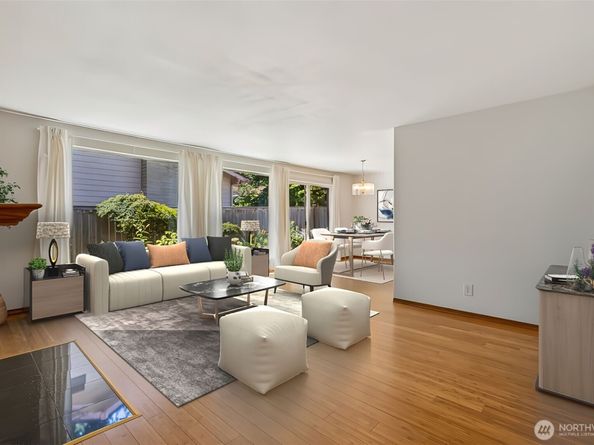 12055 25th Avenue NE, Seattle WA 98125