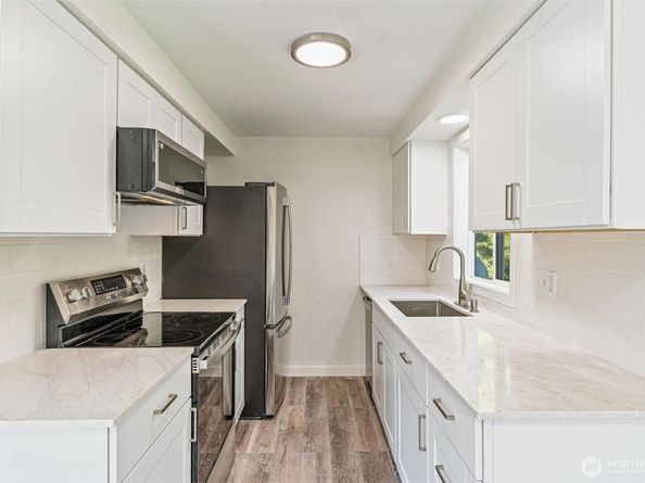 9126 1st Place NE 3, Lake Stevens WA 98258