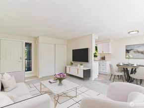 9126 1st Place NE 3, Lake Stevens WA 98258