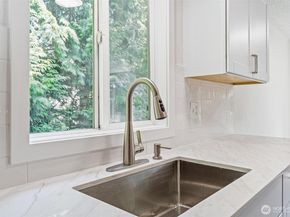 9126 1st Place NE 3, Lake Stevens WA 98258