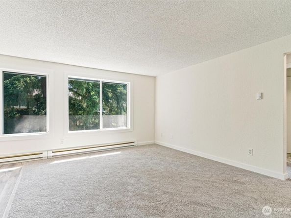 9126 1st Place NE 3, Lake Stevens WA 98258