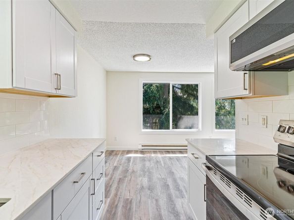 9126 1st Place NE 3, Lake Stevens WA 98258