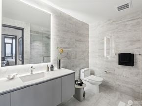 889 Avenue Square NE 503, Bellevue WA 98004