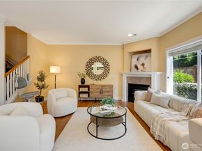 10700 SE 260th Street E 104, Kent WA 98030