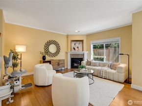 10700 SE 260th Street E 104, Kent WA 98030