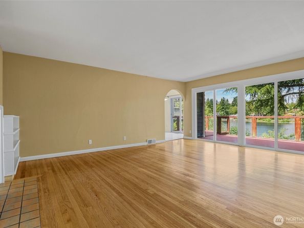 13202 Bitter Place N, Seattle WA 98133