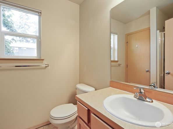 7166 E Fillmore Street, Port Orchard WA 98366