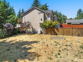 7166 E Fillmore Street, Port Orchard WA 98366