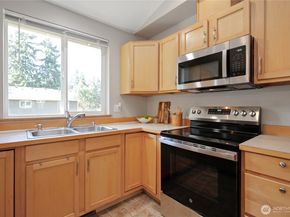 7166 E Fillmore Street, Port Orchard WA 98366
