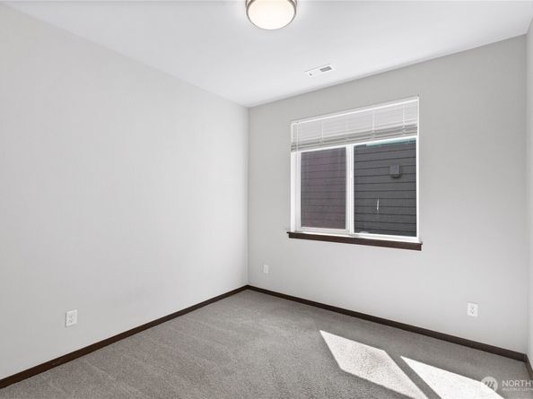5167 SOPHIE Street, Bremerton WA 98312