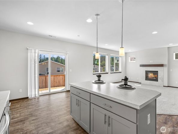 5167 SOPHIE Street, Bremerton WA 98312