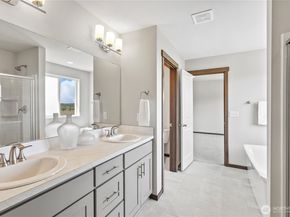 5167 SOPHIE Street, Bremerton WA 98312