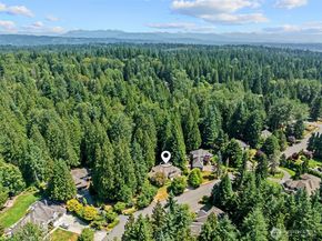 19710 222nd Avenue NE, Woodinville WA 98077