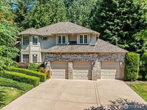 19710 222nd Avenue NE, Woodinville WA 98077