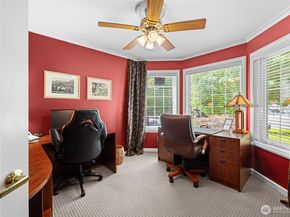 19710 222nd Avenue NE, Woodinville WA 98077