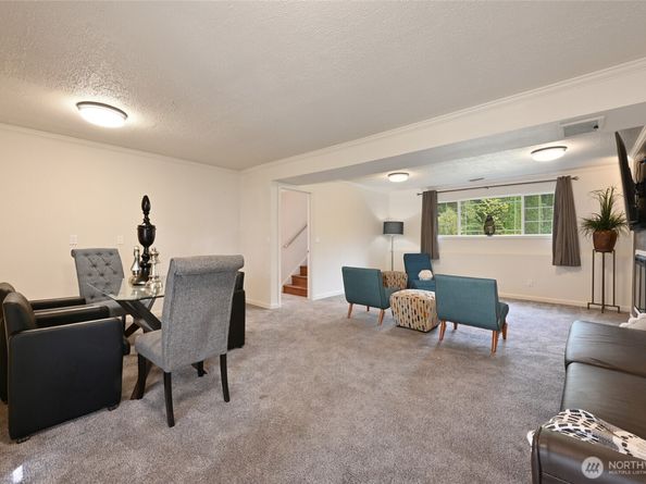 9830 220th Place SE, Snohomish WA 98296