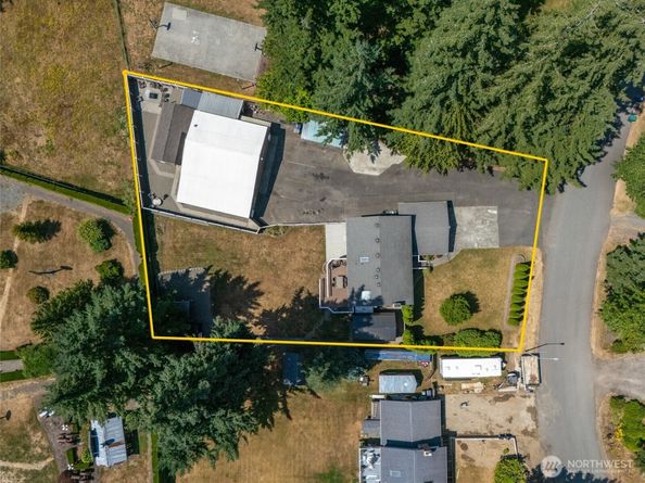 9830 220th Place SE, Snohomish WA 98296