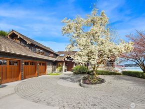 7010 N Mercer Way, Mercer Island WA 98040