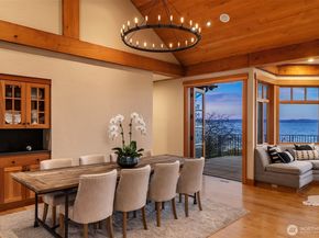 7010 N Mercer Way, Mercer Island WA 98040