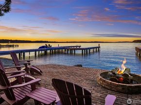 7010 N Mercer Way, Mercer Island WA 98040