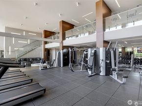 588 Bell Street 1502, Seattle WA 98121