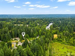 13513 227th Avenue NE, Woodinville WA 98077