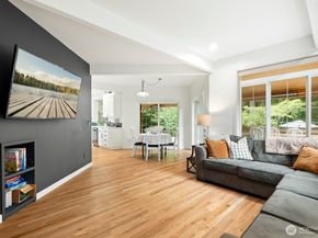 13513 227th Avenue NE, Woodinville WA 98077