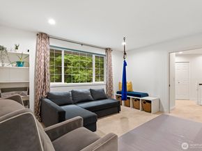 13513 227th Avenue NE, Woodinville WA 98077
