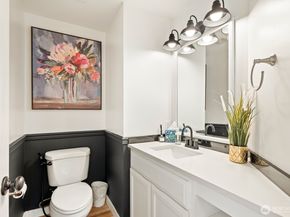 13513 227th Avenue NE, Woodinville WA 98077